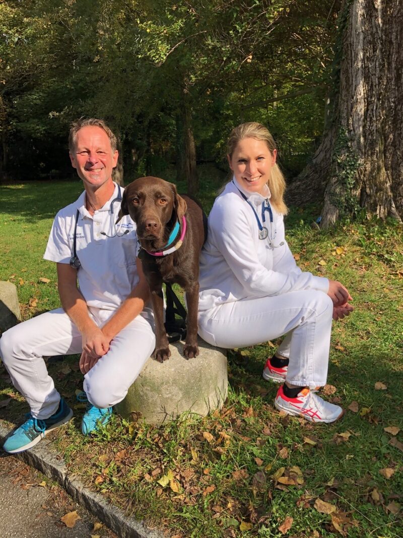 03 Starkes Team Dr Stefan Unterer Dr Kathrin Busch u Nala 9453 LMU Munchen