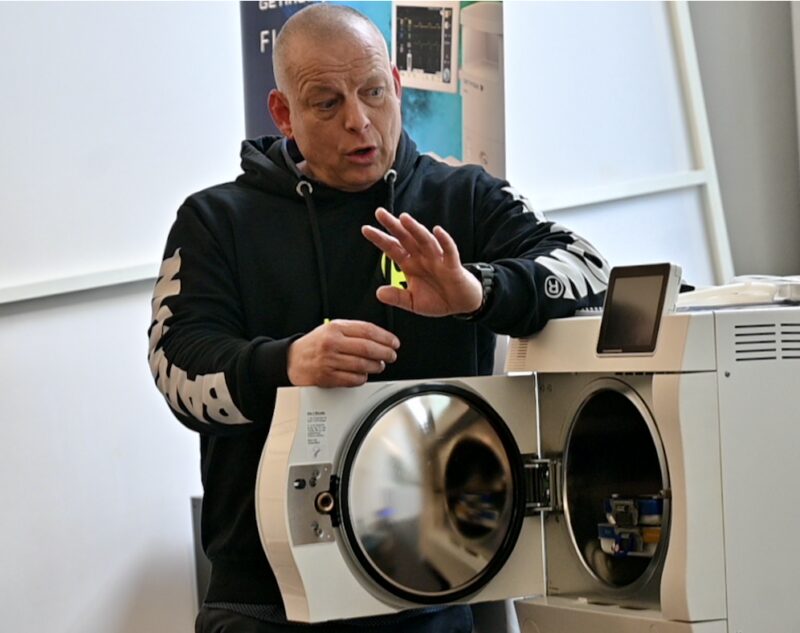 Bildschirmfoto 2025 03 26 um 18 47 05